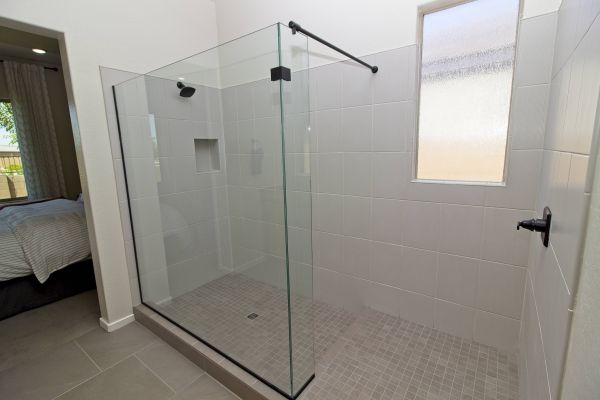 Walk In Shower Installation in Lutz
