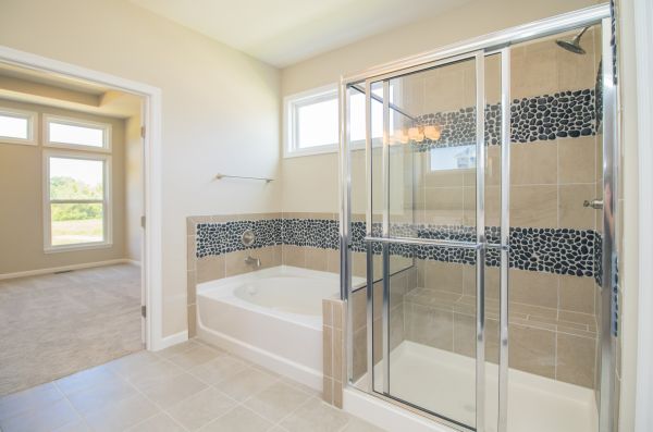 Cost of Shower Room Installation in Lutz